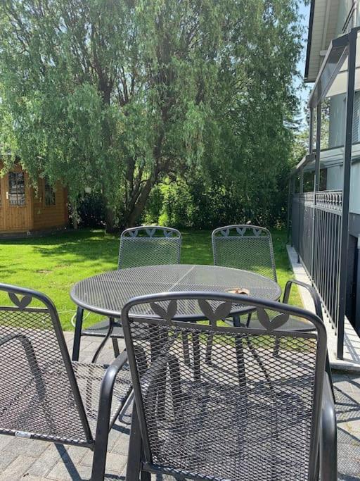 Fewo Mit Garten, Kamin U. Whirlpool Berlin Eksteriør bilde